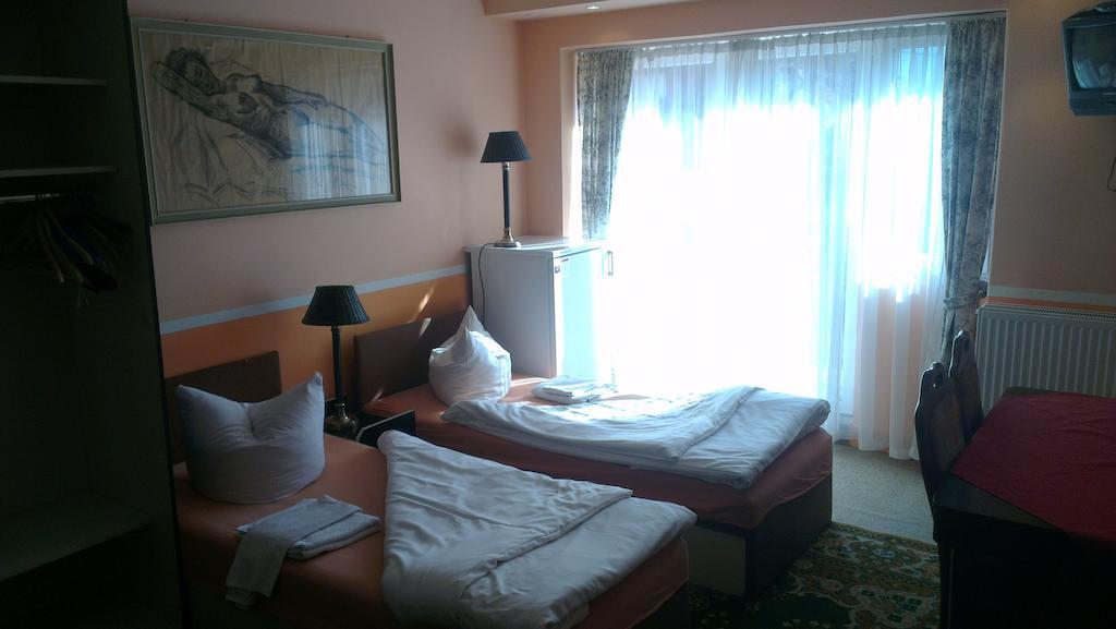 Pension Lada Karlsbad Zimmer foto