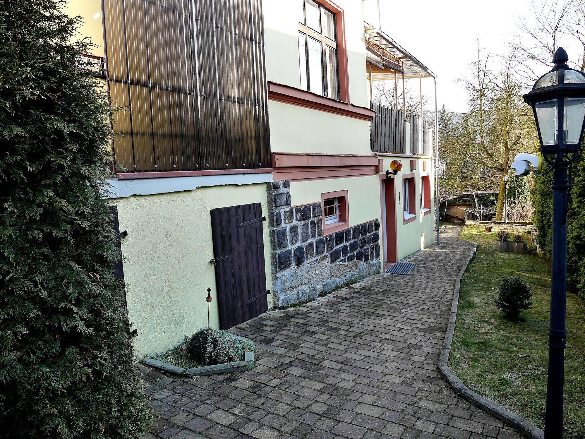 Pension Lada Karlsbad Exterior foto